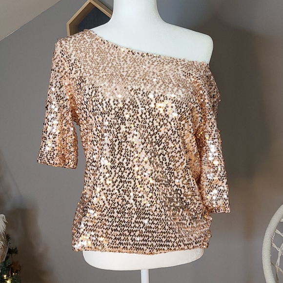 Amazon Tops - Off the shoulder sequin top